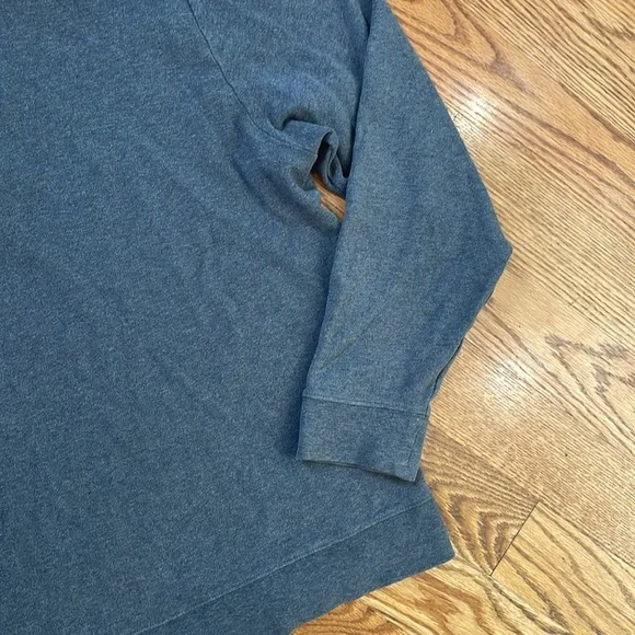 Men’s Vineyard Vines Quarter Zip Pullover. Size Medium. Excellent Condition. - Picture 15 of 16